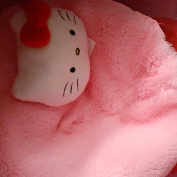 MY LIFE HELLO KITTY EGG CHAIR FITS 18" DOLL.  NEW - Picture 9 of 9